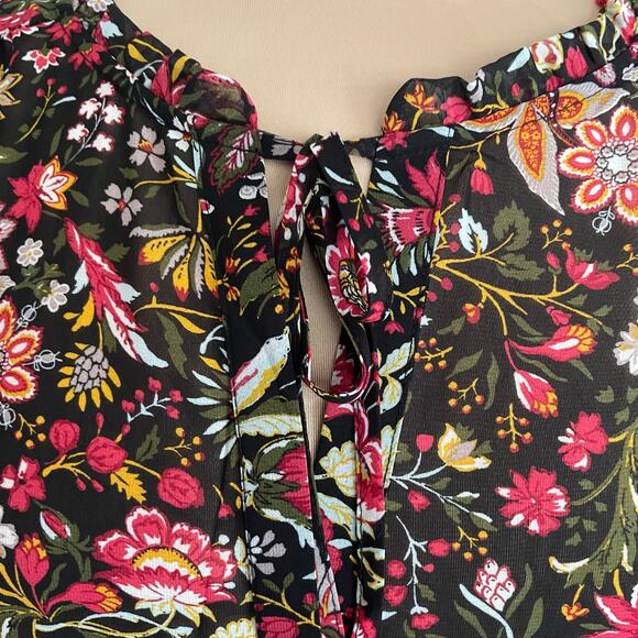 Simply Styled Semi-Sheer Chiffon Dark Floral Boho Top Sz L Ruffled Button Front - Picture 5 of 11